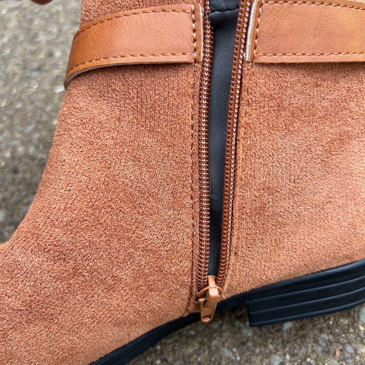 Women’s Suede Corduroy Ankle Boots – Western Style | Fall & Winter Fashion