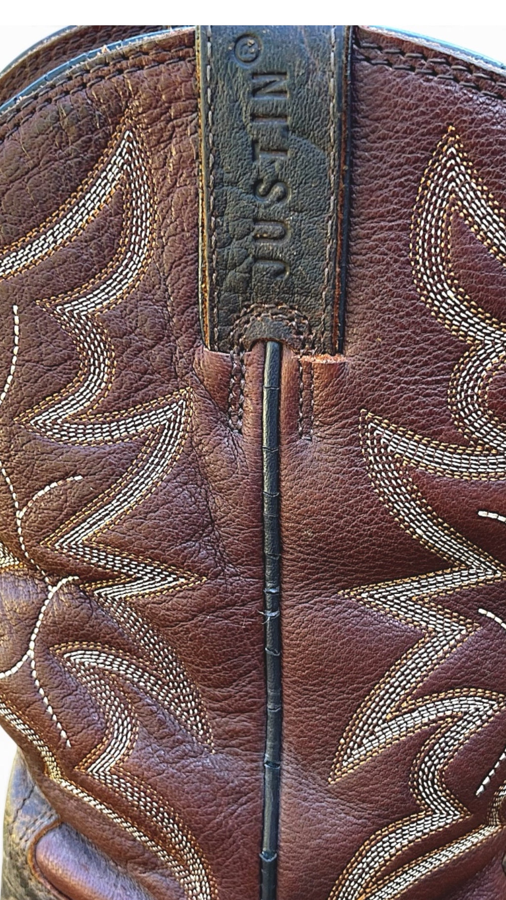 Justin Boots Bardstown KY | Western Wear Boutique | Edelen Bros