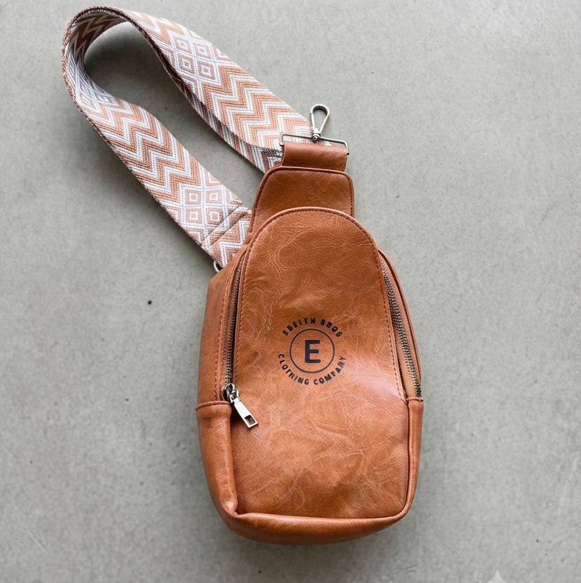 Wildwood Crossbody Sling | Edelen Bros Clothing