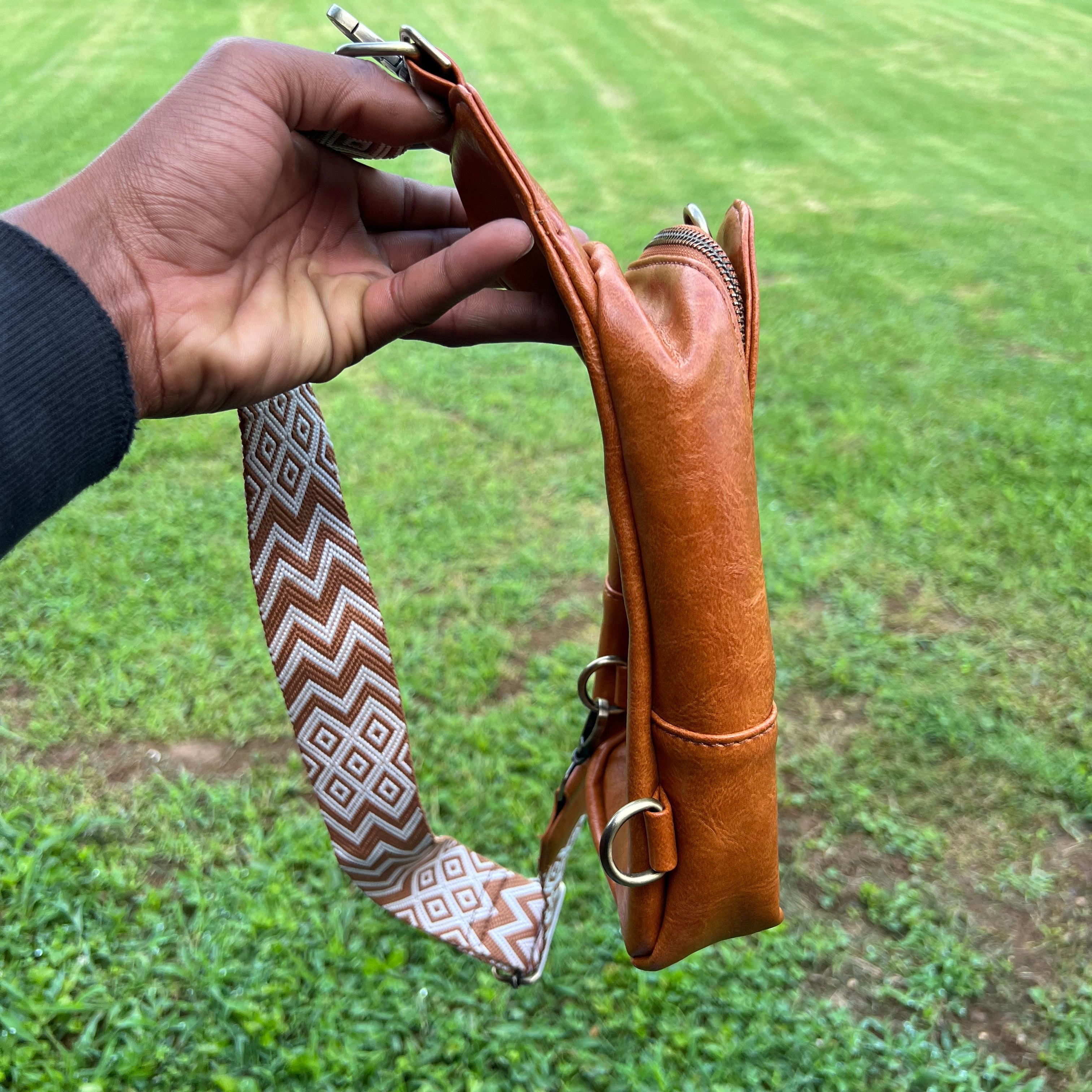Wildwood Crossbody Sling | Edelen Bros Clothing