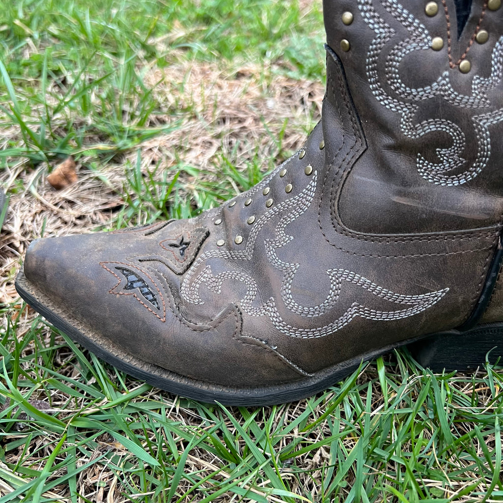 Laredo Women's Western Cowgirl Boots | Local Bardstown, KY Shop