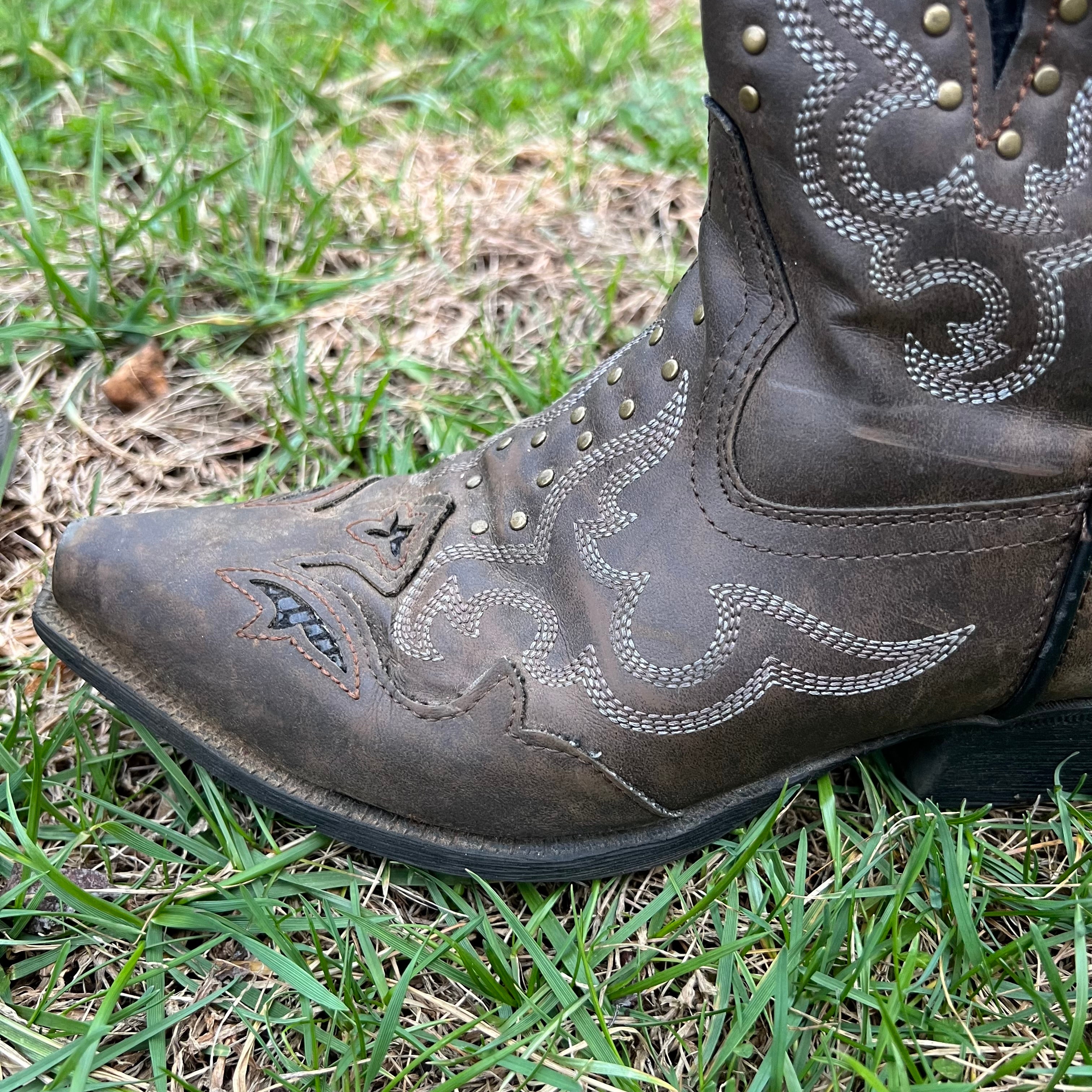 Laredo Women's Western Cowgirl Boots | Local Bardstown, KY Shop